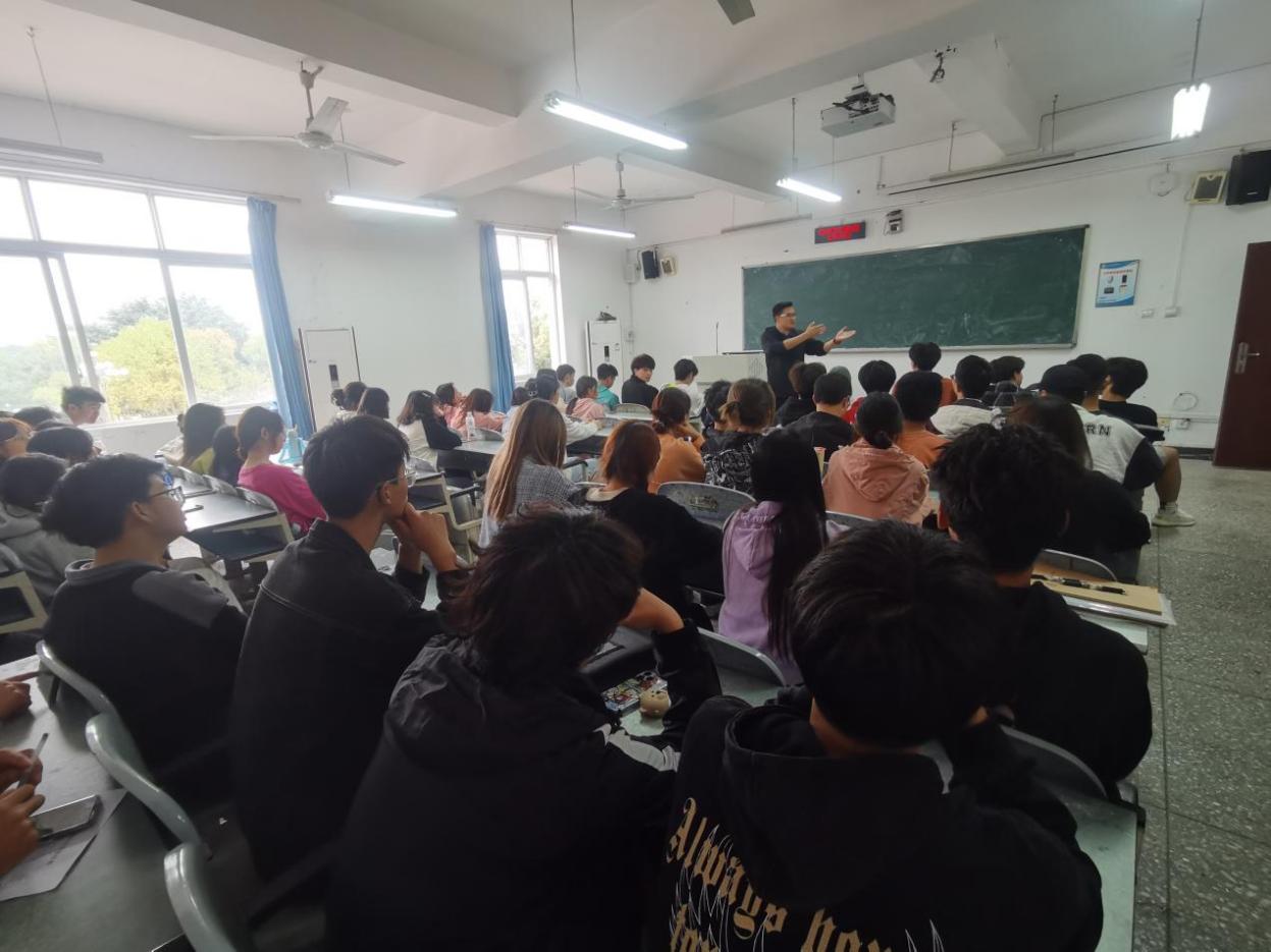 运动队建设会.jpg